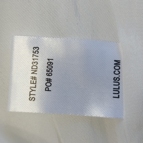 Lulus NWT Women's XS Wildflower Floral Print Tie-Strap Mini Dress White Multi - Picture 11 of 11